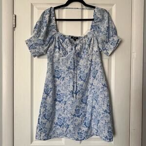 Trixxi Blouson Sleeve Floral Dress - Size M